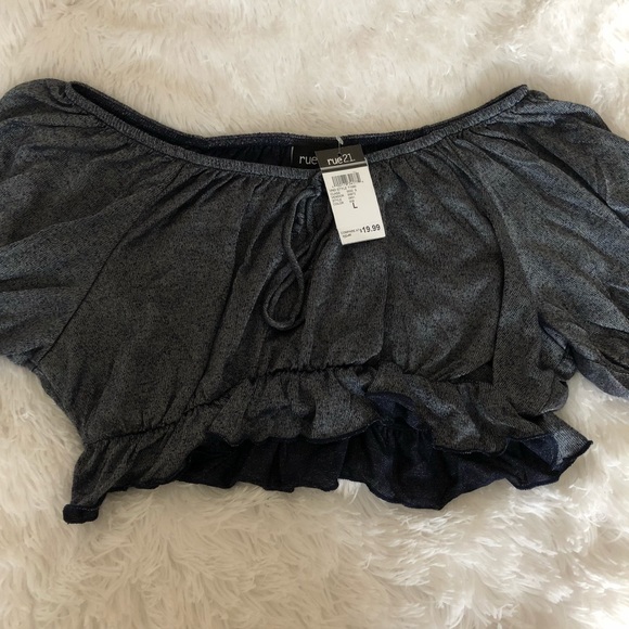 🆕Rue21 Off shoulders ruffled crop top - Picture 7 of 7